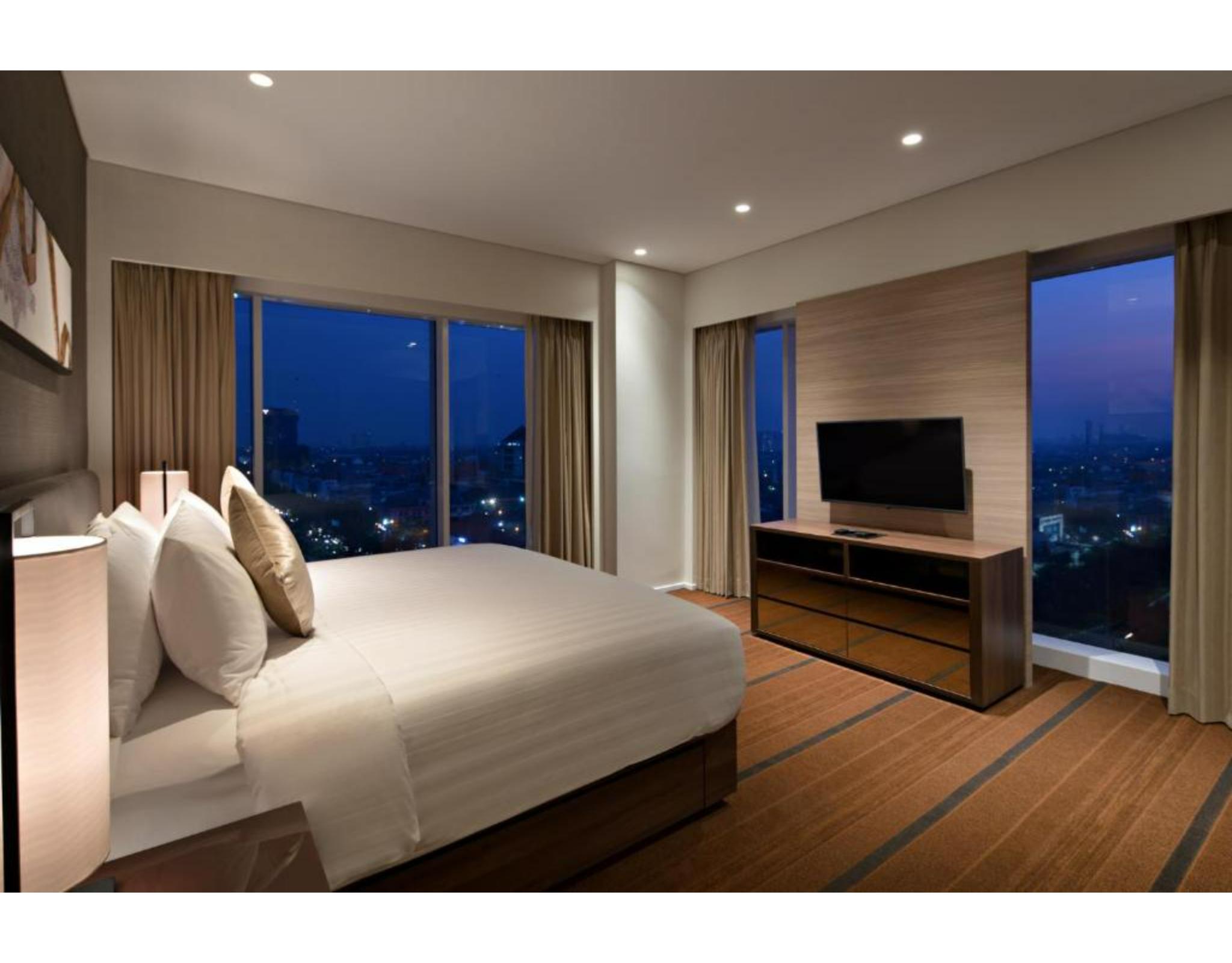 Oakwood Hotel & Residence Surabaya Dış mekan fotoğraf